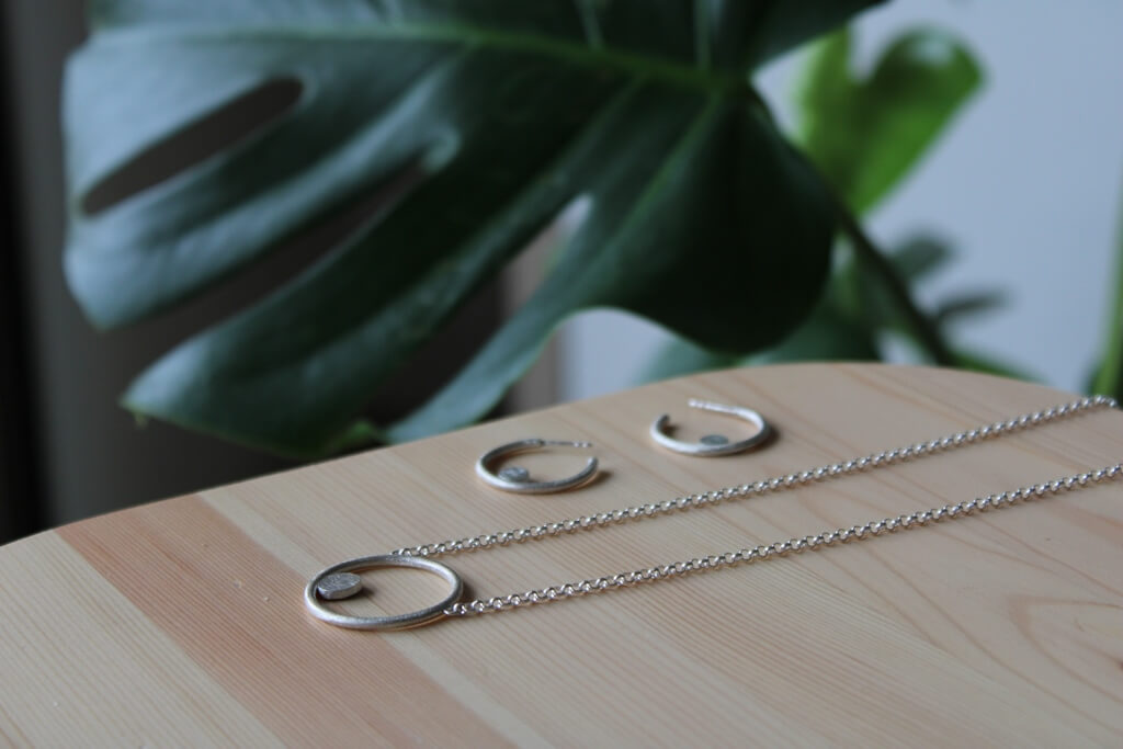 Collaret gran I punt! - Imatge 2