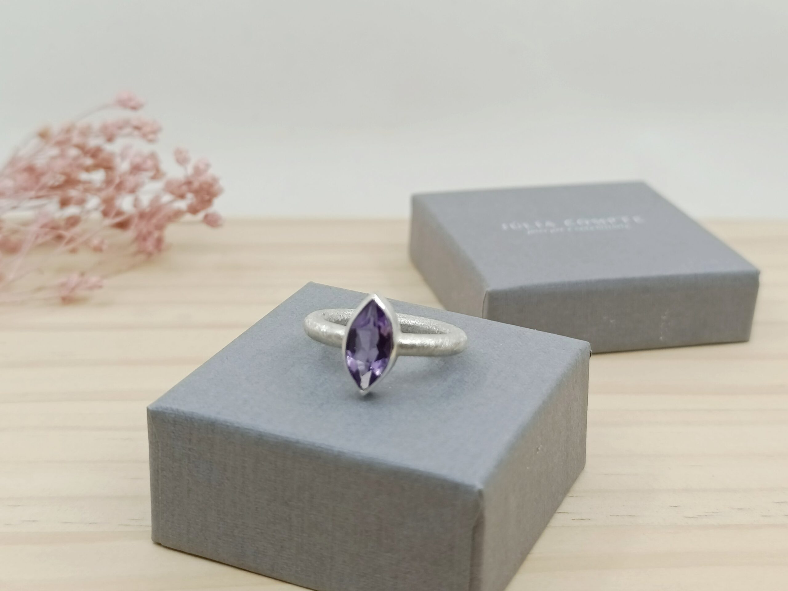 Anell Amatista