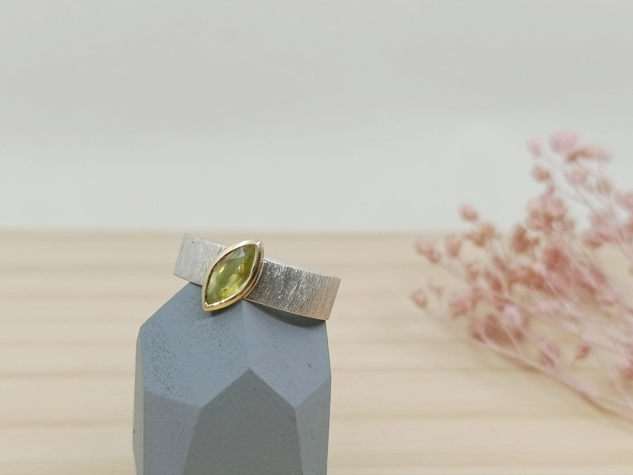 Anell Solitaris Esfena